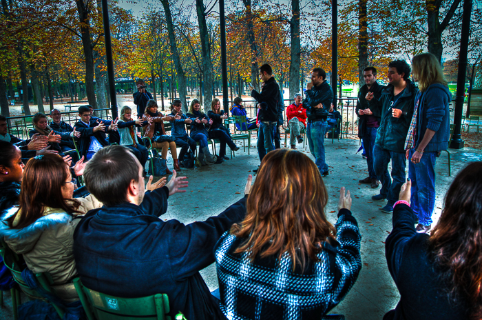 Séance collective d'hypnose au jardin du Luxembourg - 03
